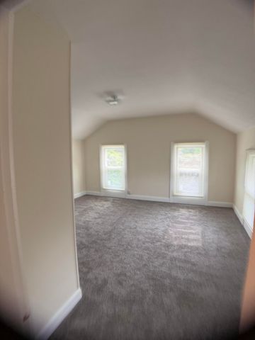 283 East Avenue, Napoleon, MI 49261