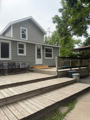 283 East Avenue, Napoleon, MI 49261