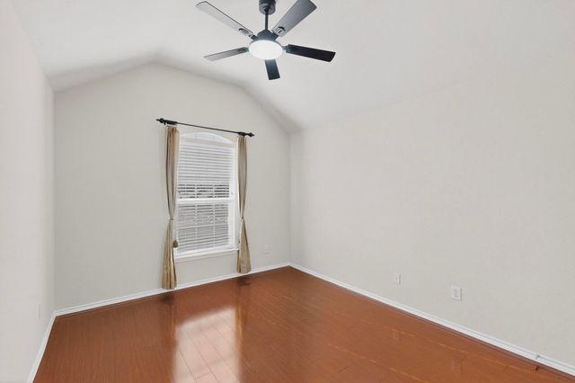 5828 Ivy Glen Drive, Grand Prairie, TX 75052