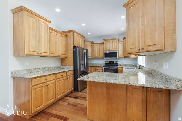 839 E 5875 S, South Ogden, UT 84405