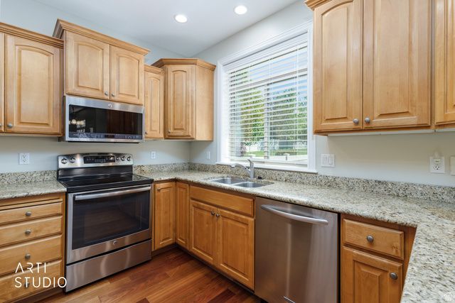839 E 5875 S, South Ogden, UT 84405