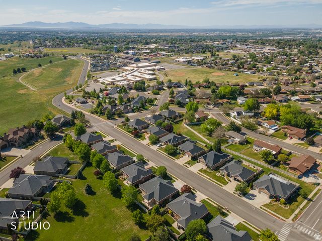 839 E 5875 S, South Ogden, UT 84405