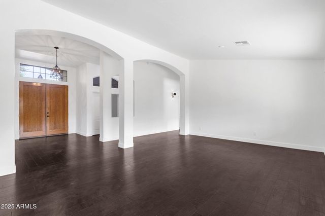 715 E KAIBAB Drive, Chandler, AZ 85249