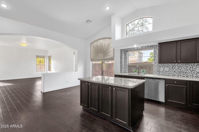 715 E KAIBAB Drive, Chandler, AZ 85249