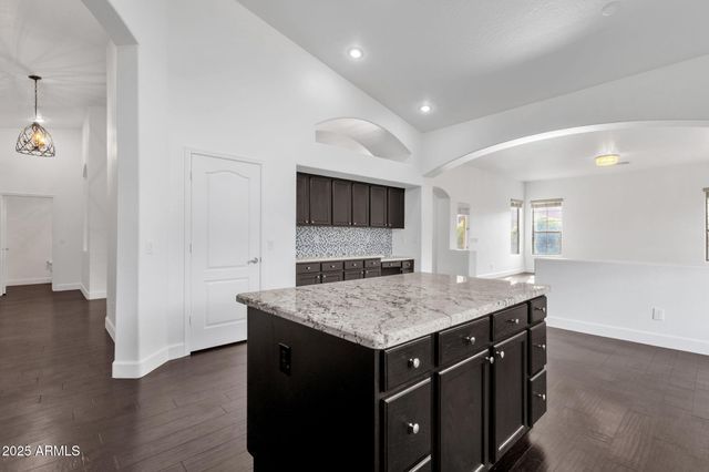 715 E KAIBAB Drive, Chandler, AZ 85249