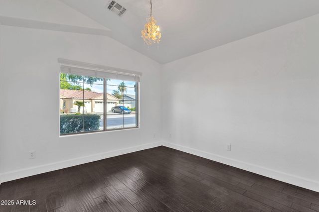 715 E KAIBAB Drive, Chandler, AZ 85249