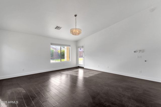 715 E KAIBAB Drive, Chandler, AZ 85249