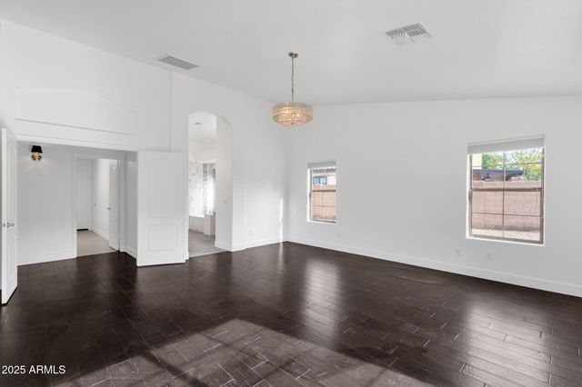 715 E KAIBAB Drive, Chandler, AZ 85249