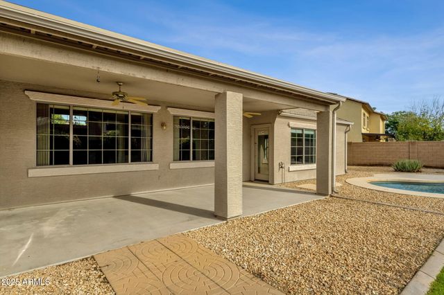 715 E KAIBAB Drive, Chandler, AZ 85249