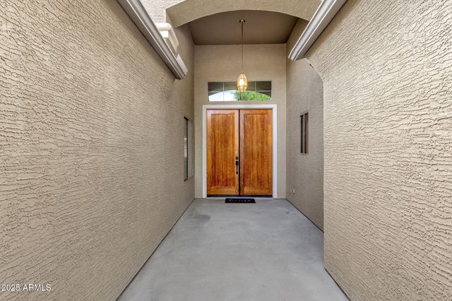 715 E KAIBAB Drive, Chandler, AZ 85249