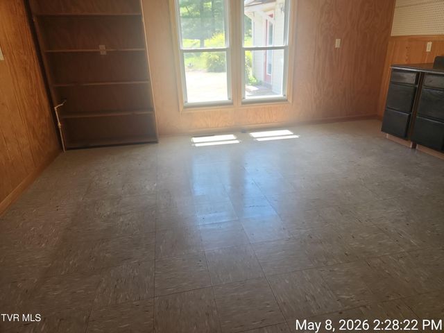 7523 Dc Caney Ridge Road, Coeburn, VA 24230