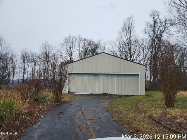 7523 Dc Caney Ridge Road, Coeburn, VA 24230