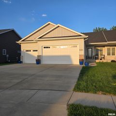 1512 Balfour Drive, Springfield, IL 62711