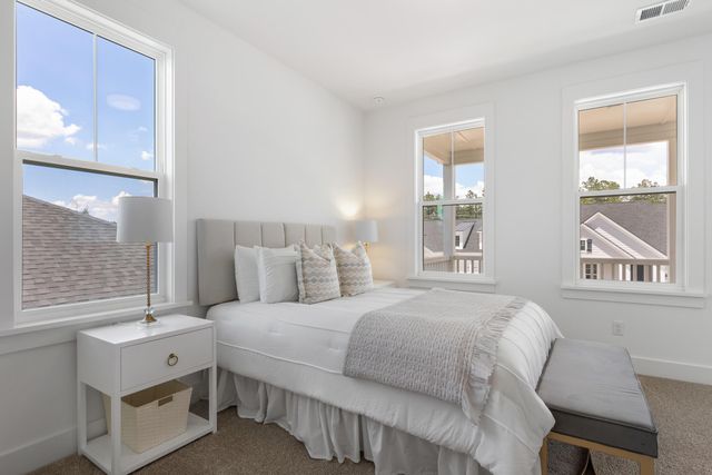 323 Trailmore Lane, Summerville, SC 29486