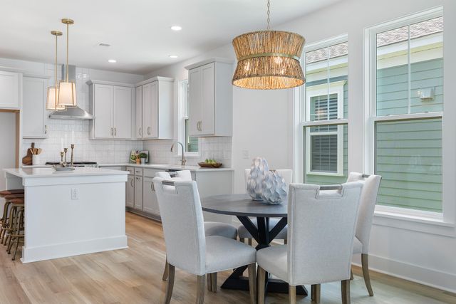 323 Trailmore Lane, Summerville, SC 29486