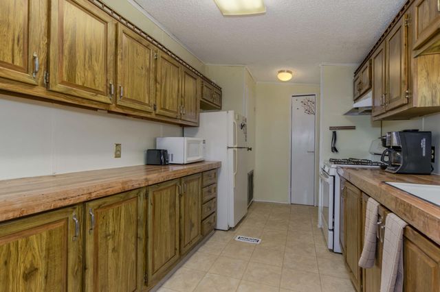 1163 Maple Leaf Lane NW, Walker, MI 49534