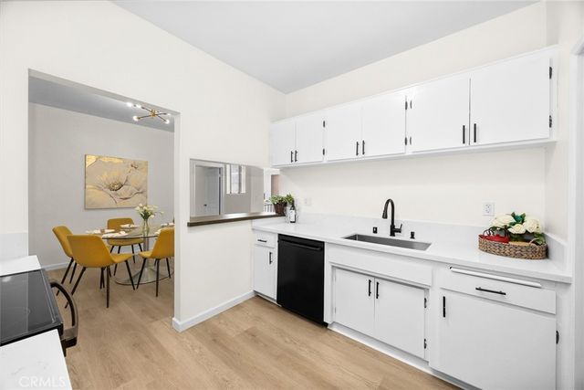 400 S La Fayette Park 213, Los Angeles, CA 90057