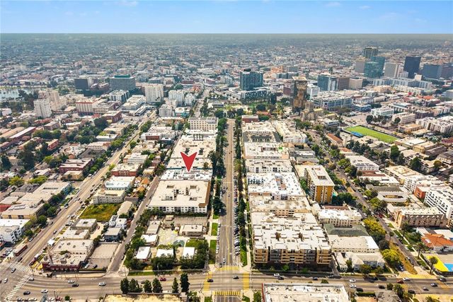 400 S La Fayette Park 213, Los Angeles, CA 90057