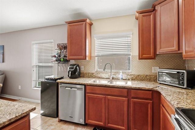 11021 STANDING STONE DRIVE, Wimauma, FL 33598