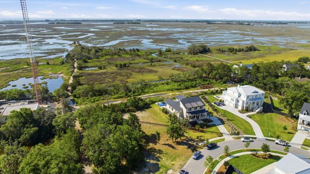 1499 Tomato Farm Circle, Mount Pleasant, SC 29464