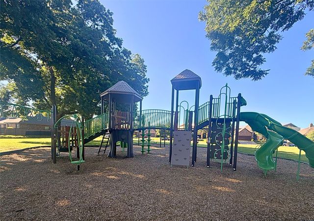 402 Salt Cedar Drive, Midlothian, TX 76065