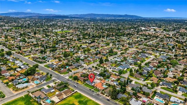 519 S Hollenbeck, West Covina, CA 91791