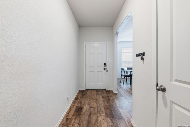 6203 Tadpole Bluff, Converse, TX 78109