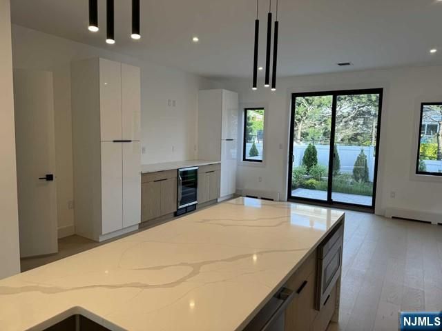 207 4th Street B, Palisades Park, NJ 07650