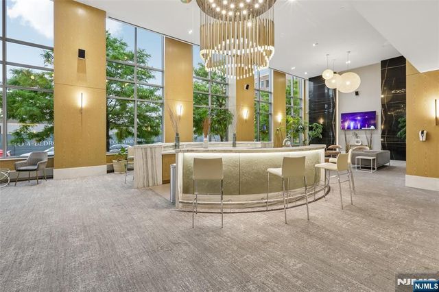 9 Ave At Port Imperial 1007, West New York, NJ 07093