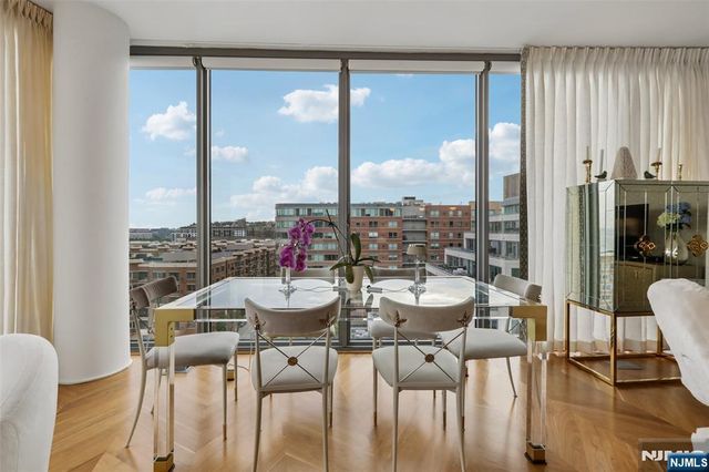 9 Ave At Port Imperial 1007, West New York, NJ 07093