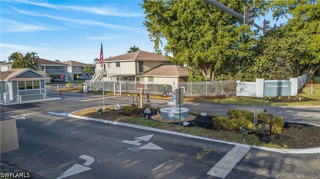 3301 Prince Edward Island CIR 2, Fort Myers, FL 33907