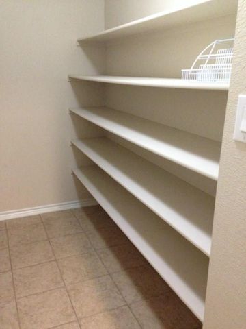 5845 Pinebrook Drive, The Colony, TX 75056