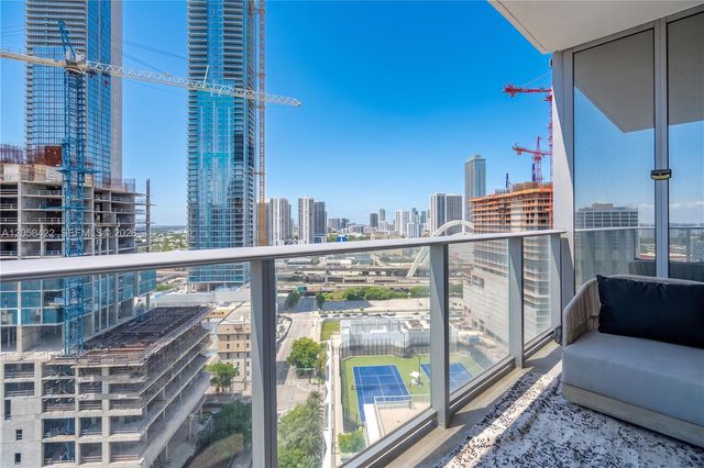 851 NE 1st Avenue 1802, Miami, FL 33132