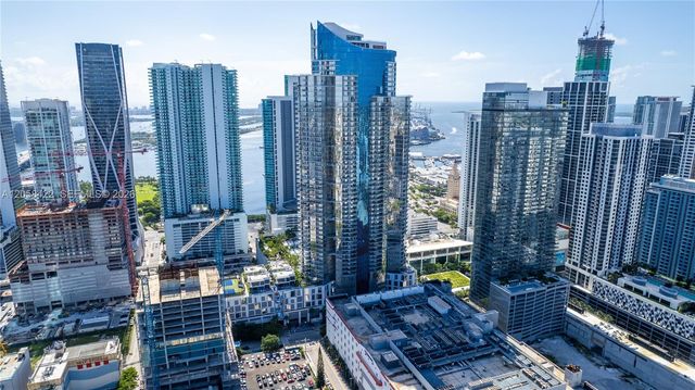 851 NE 1st Avenue 1802, Miami, FL 33132