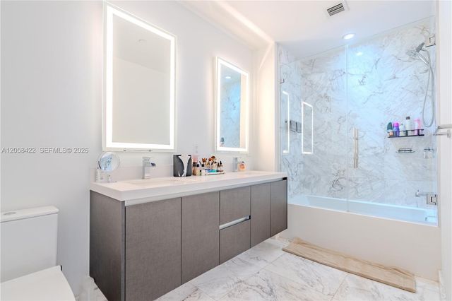 851 NE 1st Avenue 1802, Miami, FL 33132