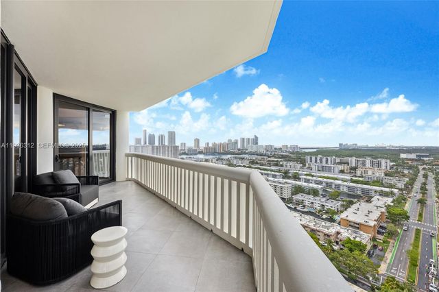 2000 Island Blvd 2507, Aventura, FL 33160