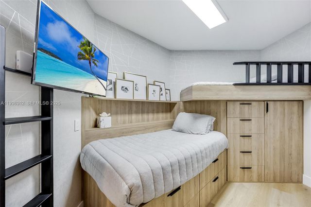 2000 Island Blvd 2507, Aventura, FL 33160