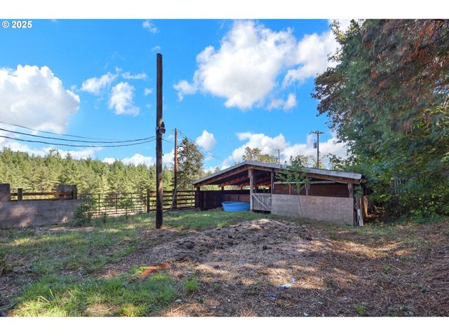 31145 KENADY Ln, Cottage Grove, OR 97424