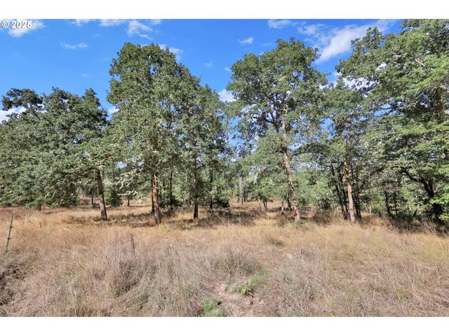 31145 KENADY Ln, Cottage Grove, OR 97424