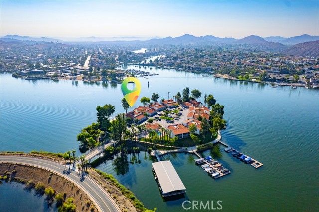 22054 Treasure Island, Canyon Lake, CA 92587