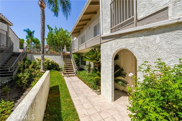 22054 Treasure Island, Canyon Lake, CA 92587