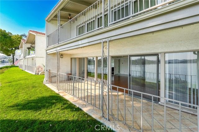 22054 Treasure Island, Canyon Lake, CA 92587