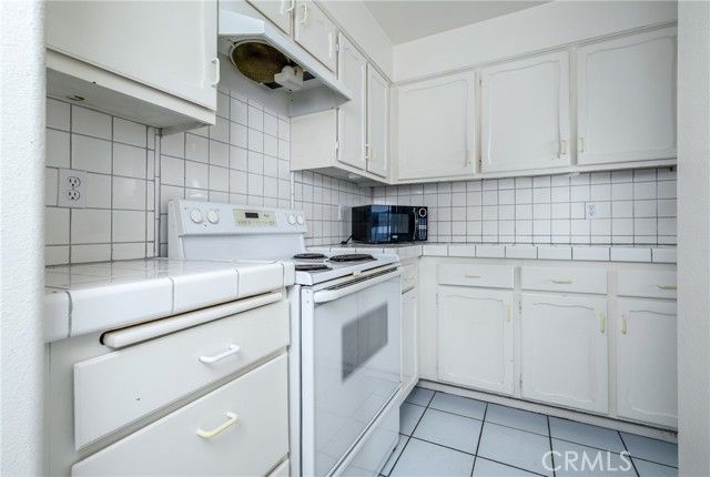 22054 Treasure Island, Canyon Lake, CA 92587