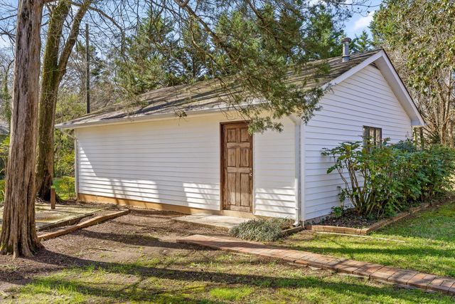 9113 Edgewater Road, Chattanooga, TN 37416