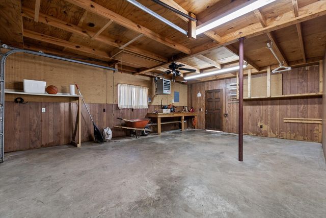 9113 Edgewater Road, Chattanooga, TN 37416