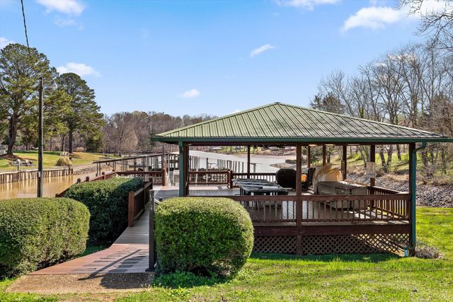 9113 Edgewater Road, Chattanooga, TN 37416