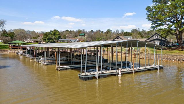 9113 Edgewater Road, Chattanooga, TN 37416