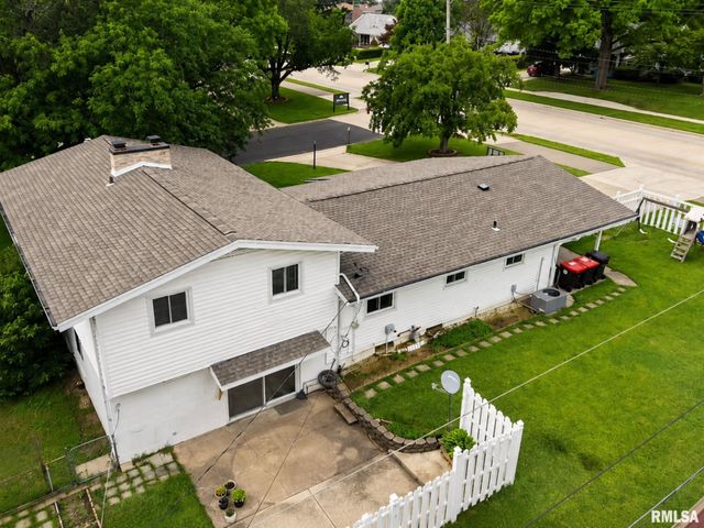 4826 N BIGELOW Street, Peoria, IL 61614