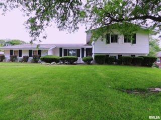 4826 N BIGELOW Street, Peoria, IL 61614