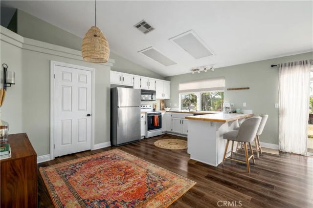 24064 Cruise Circle, Canyon Lake, CA 92587
